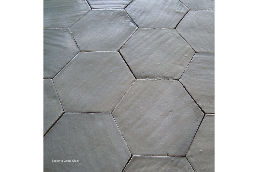 Tre Piu' Uno tiles.