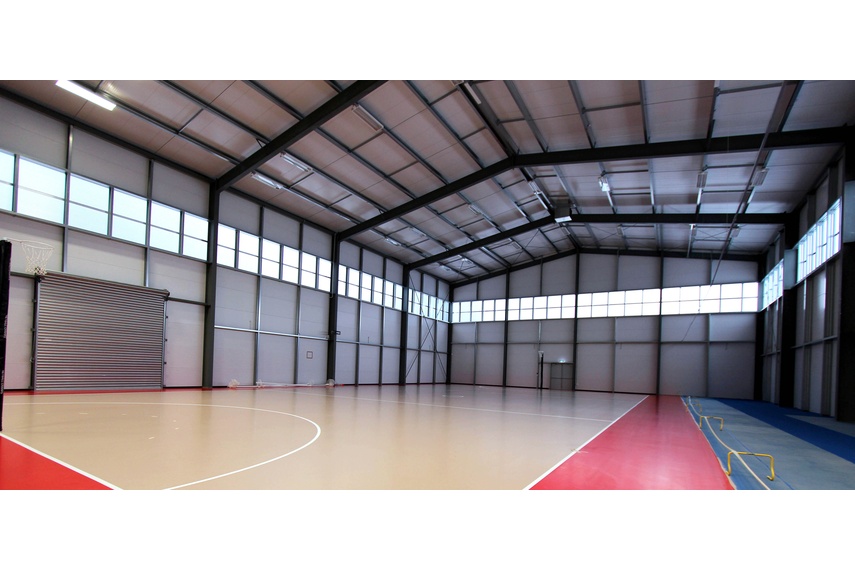 Fabrications, safety and lighting solutions by Kingspan Insulated Panels Selector