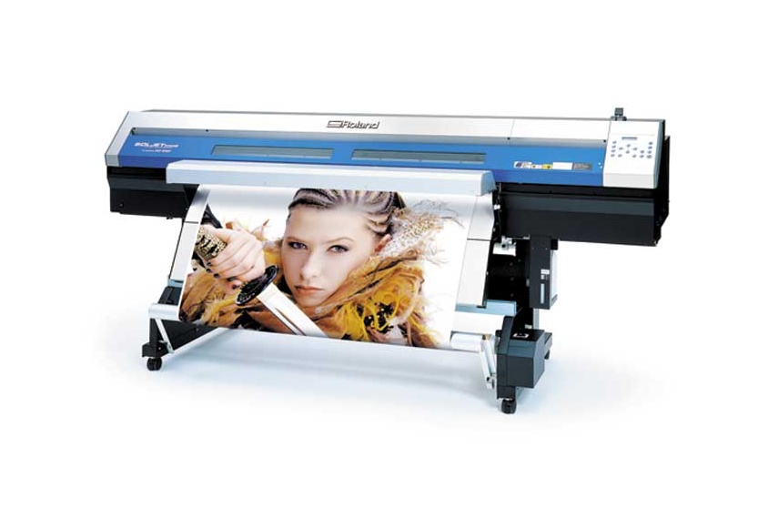 The SOLJET PRO 111 XC-540 printer and cutter deliver even higher levels of speed and print quality.