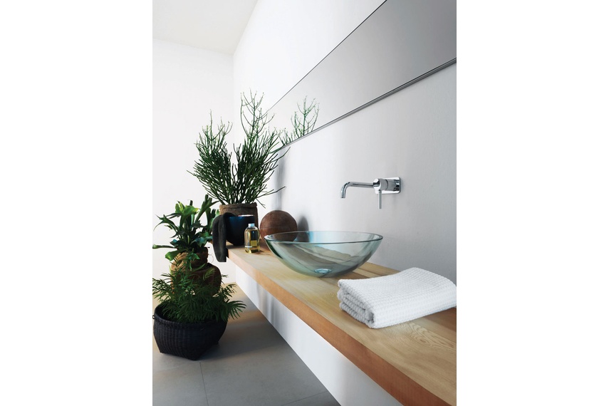 Pan wall-mounted basin mixer.