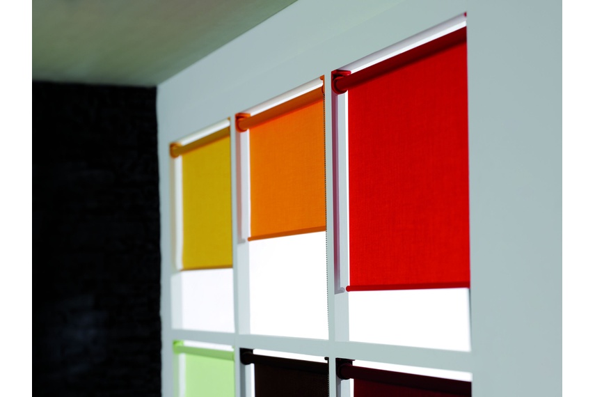 Silent Gliss – colourful roller blinds