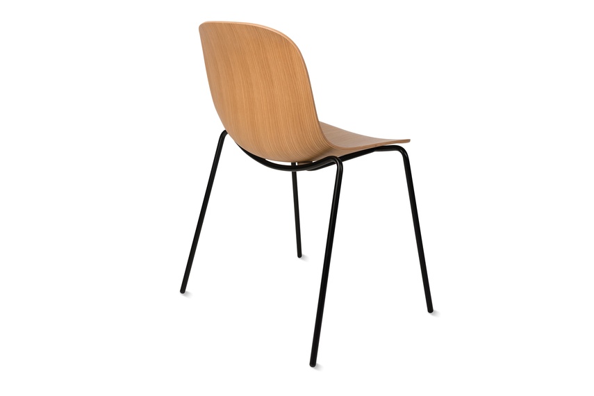 Back view of the 3D chair.