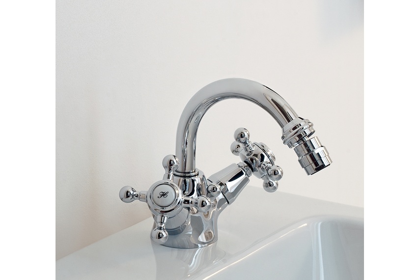 Agora bidet mixer.