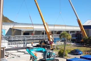 A milestone in the construction of Dulux's Gracefield site