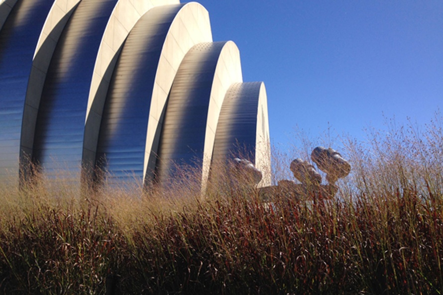 The Kauffman Center shines a light on the KC skyline