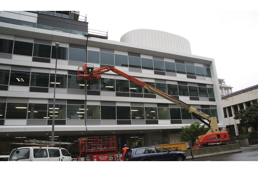 Structural glass refurbishment - Vogel, Wellington