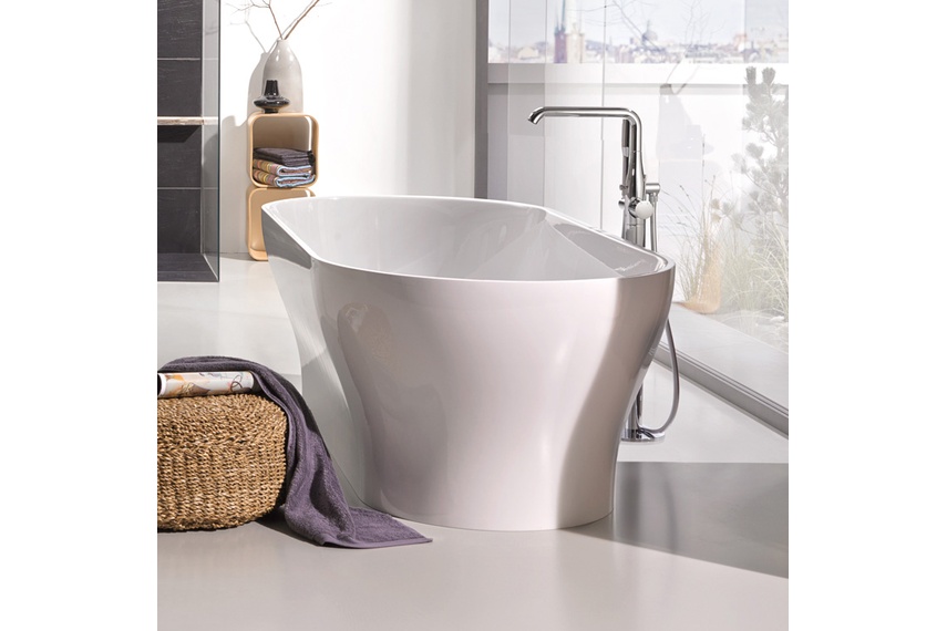 Essence bath column mixer.