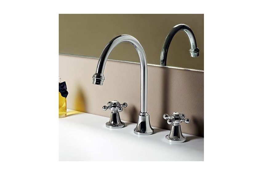 Agora 3th goose-neck basin mixer.