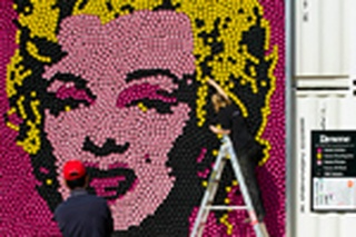 Resene recreates iconic pop art in testpots