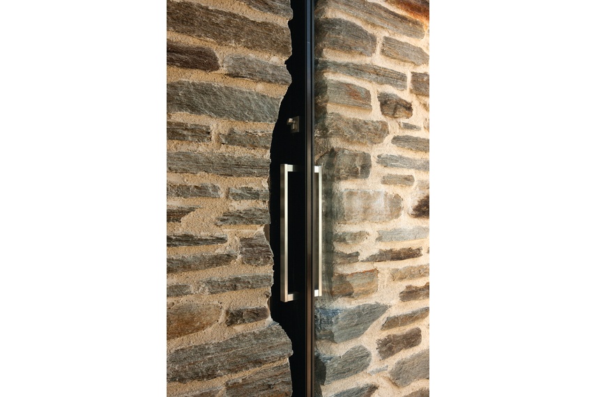 Fairview offers a wide range of contemporary hardware options and door furniture suitable for every project.