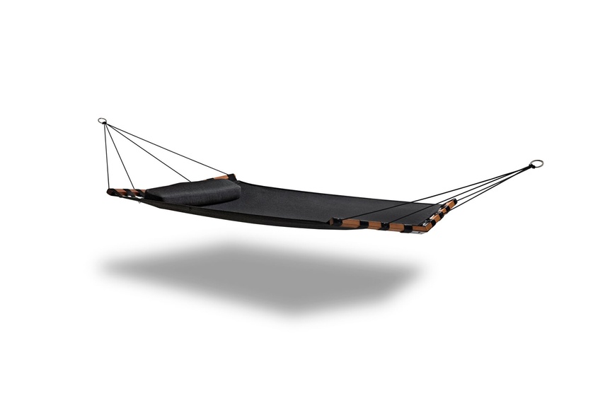 Single Isla hammock (black).