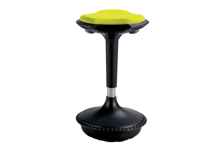 The height can be adjusted using 3 buttons easily found under the seat.