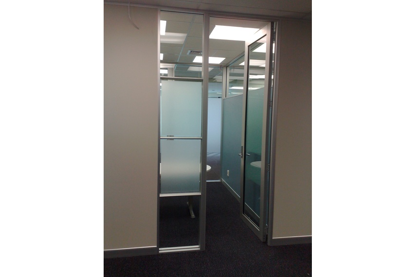 Alement 64 with Elliptical glazing sections