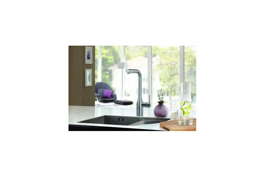 Essence kitchen mixer.