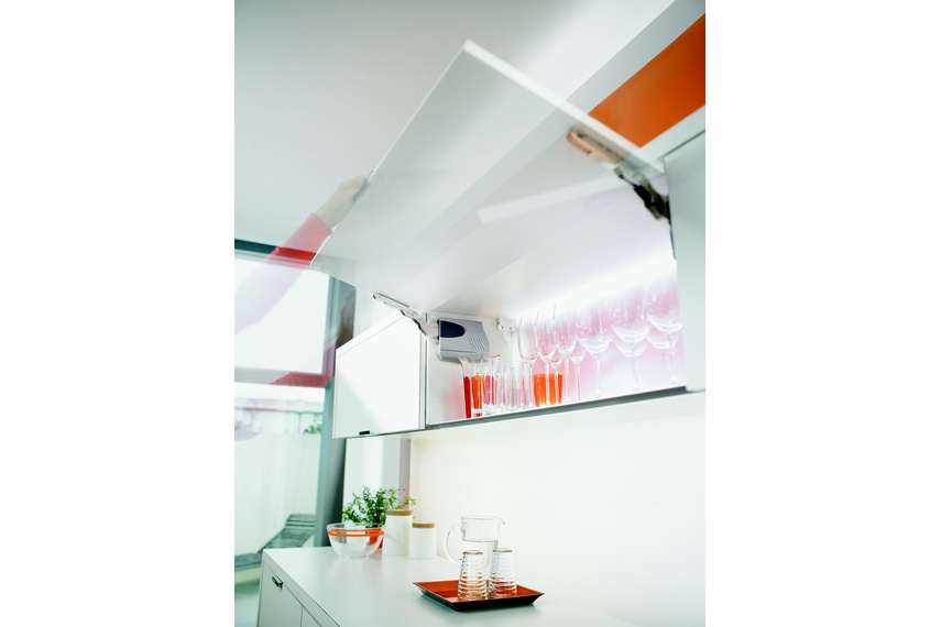 Aventos lifts can be manual or with Servo-Drive.