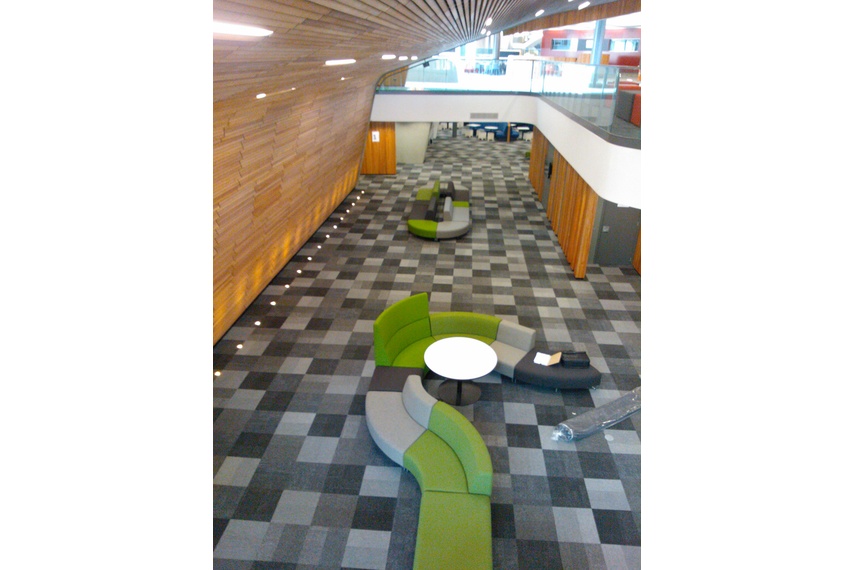 Outlook colourways carpet tile